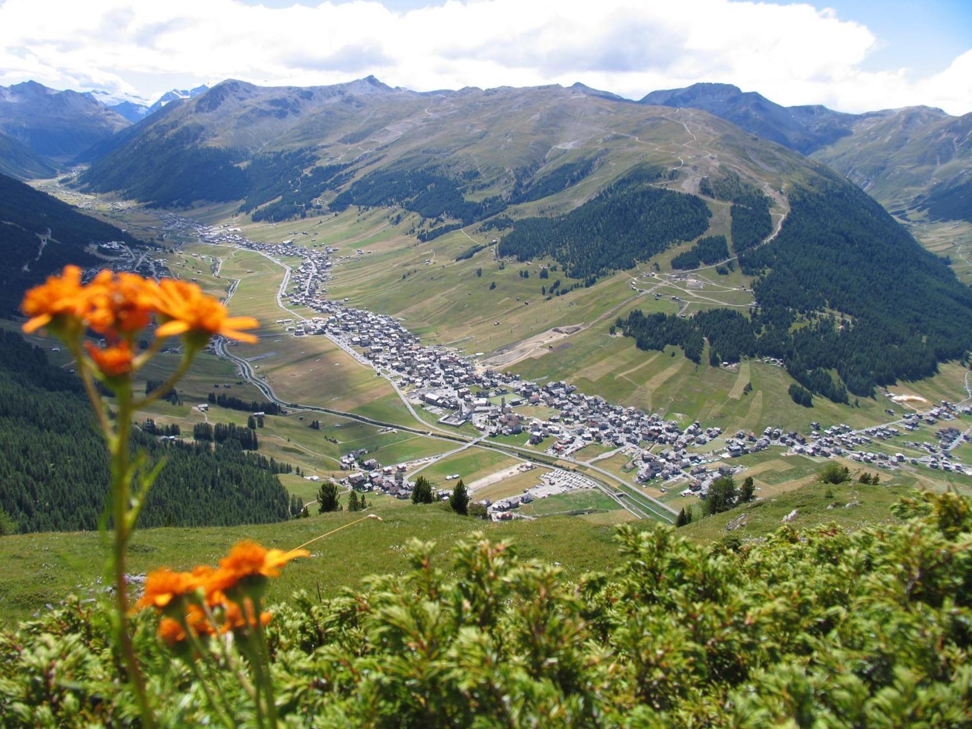 Chalet Nada Livigno Exterior foto